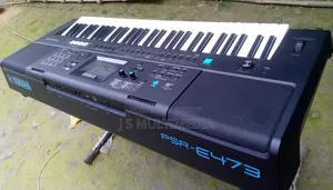 ইয়ামাহা ই৪৭৩ কিবোর্ড