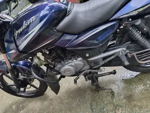 Bajaj Pulsar 150 2017 Blue