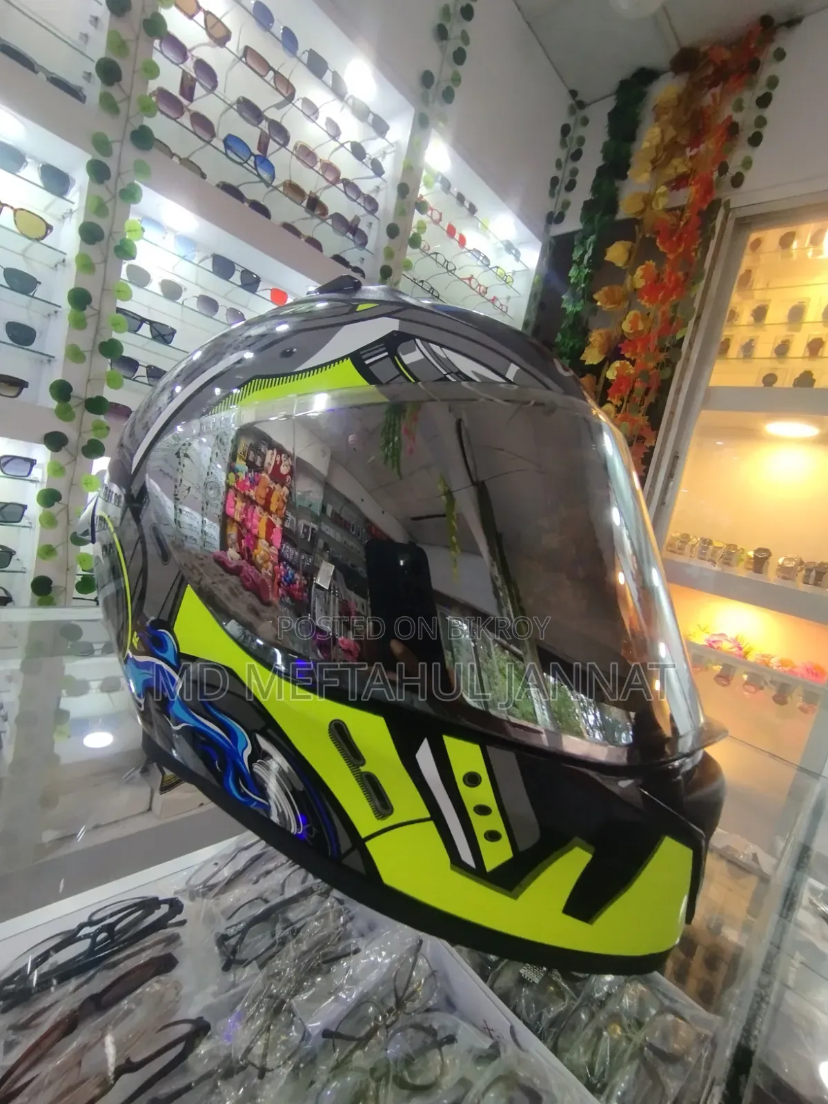 Helmet \Super Bike Helmet