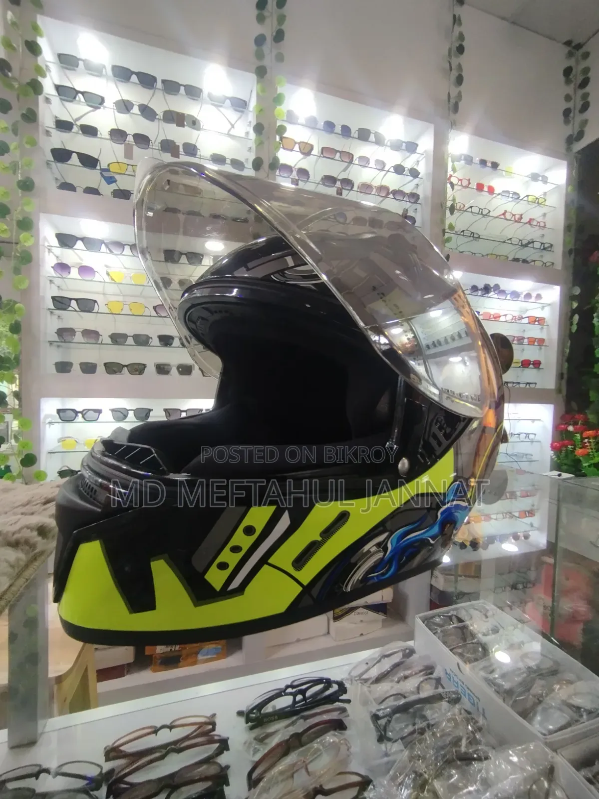 Helmet \Super Bike Helmet