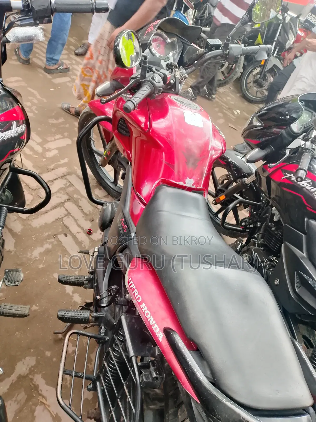 Hero Hunk 150 2016 Red