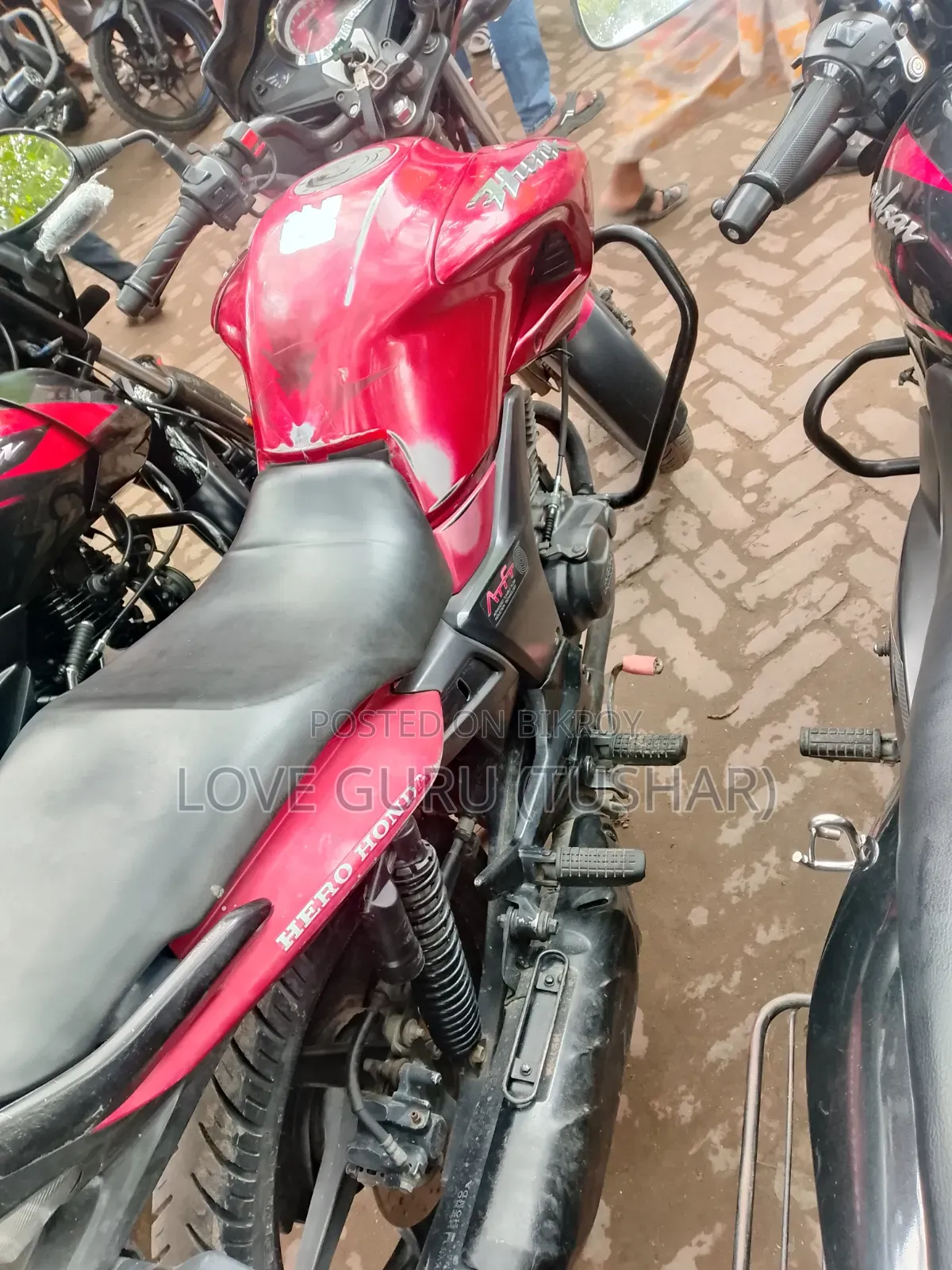 Hero Hunk 150 2016 Red