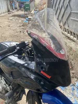 Pulsar 220 Plastic Kit