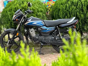 হোন্ডা ২০২৫ কালো