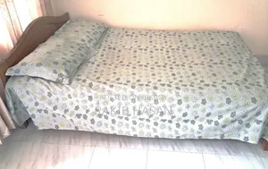 কাঠের বেড (Wooden Bed)