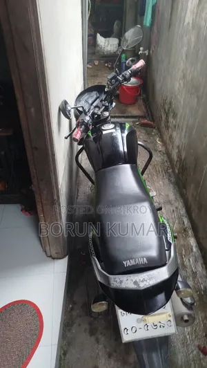 ইয়ামাহা সালুতো ১২৫ ২০১৭ কালো