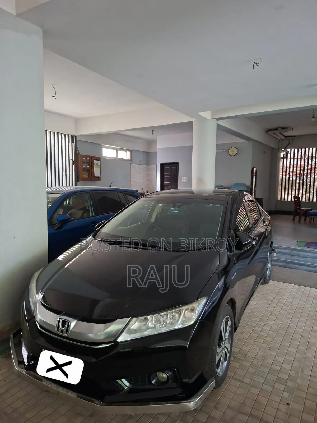 হোন্ডা গ্রেস ১.৫ হাইব্রিড এফডব্লিউডি ২০১৫ ব্ল্যাক