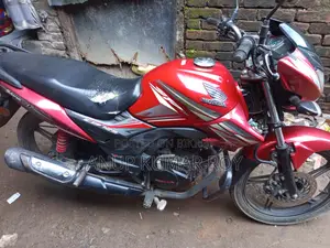 Honda CB 2020 Red