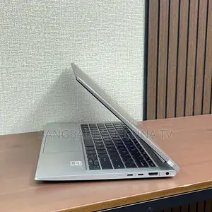 Laptop HP 4GB Intel SSD 500GB