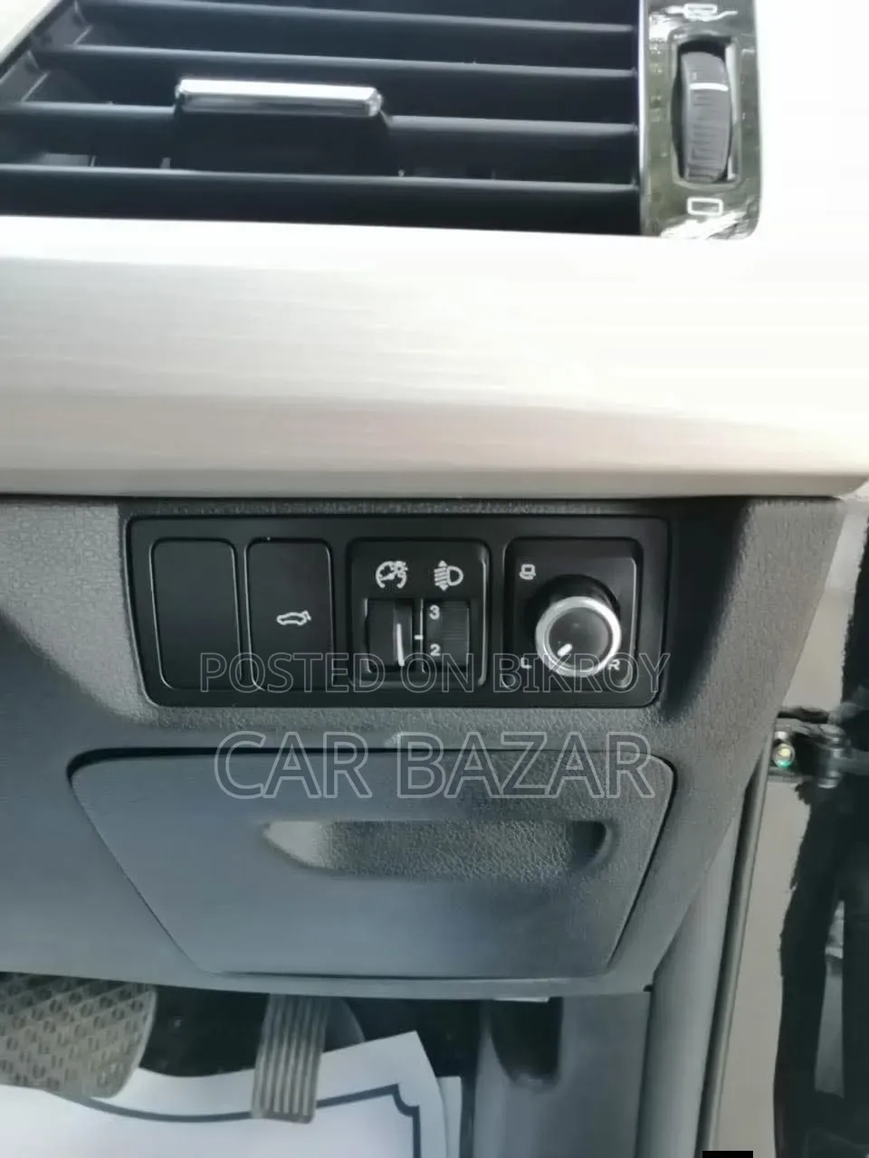 প্রোটন এক্স৭০ ১.৫ ২ডব্লিউডি ২০২১ কালো
