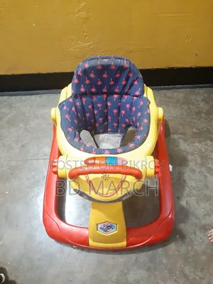 ওয়াকার এসিআই গোগো ওয়াকার