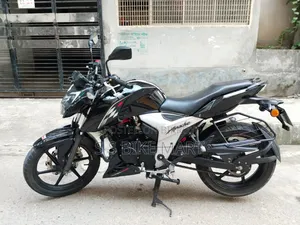 TVS Apache RTR 160 4V 2021 Black