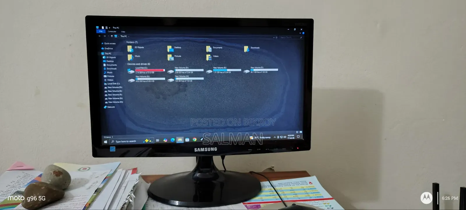 19" Samsung LED Monitor