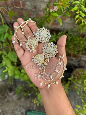 Earing Set