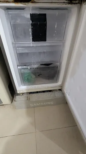 Samsung Refrigerator 218 Liter