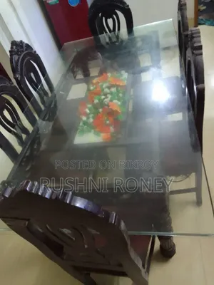 ডাইনিং টেবিল সাথে ৬টি চেয়ার