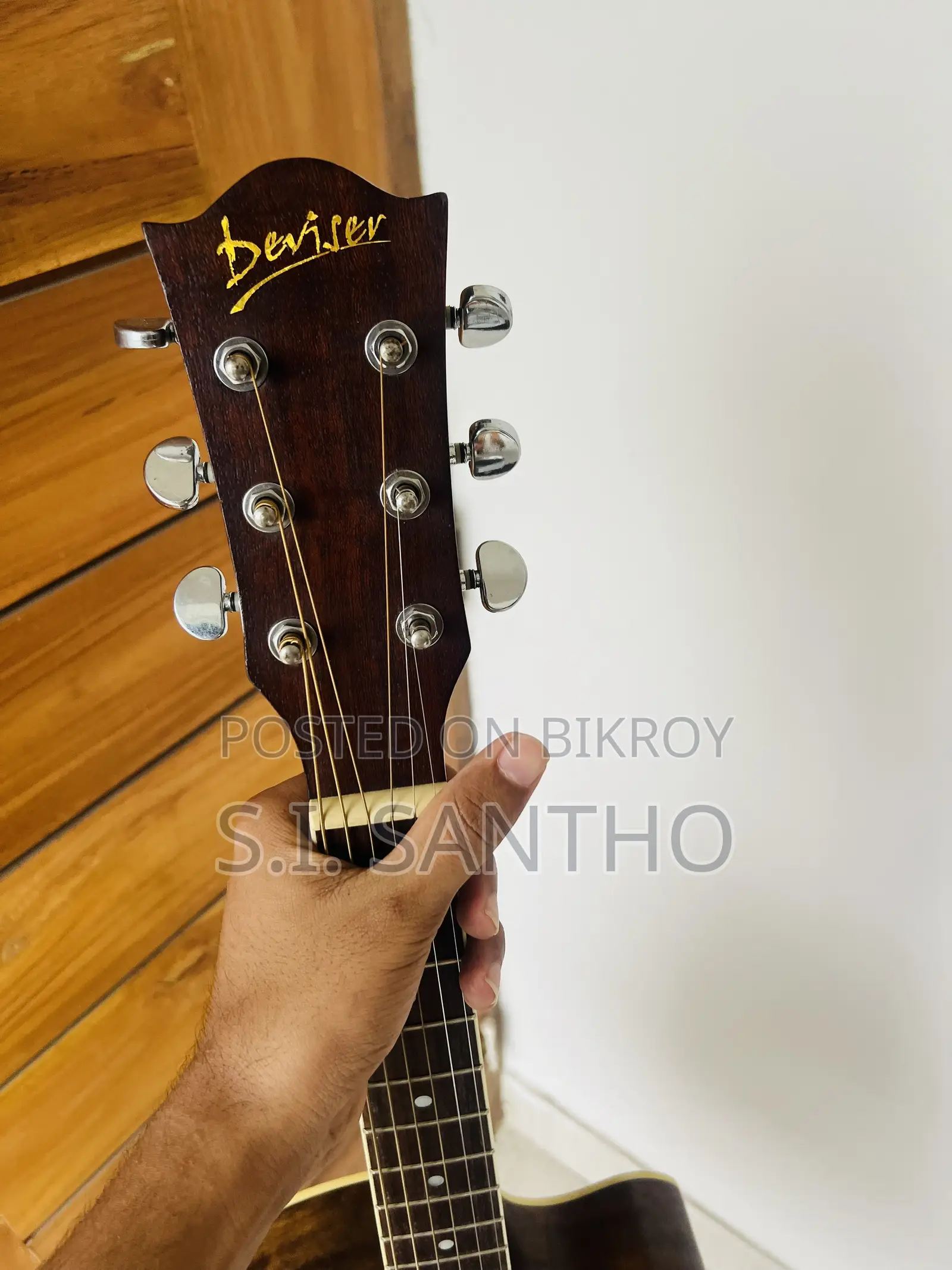 Deviser Guiter