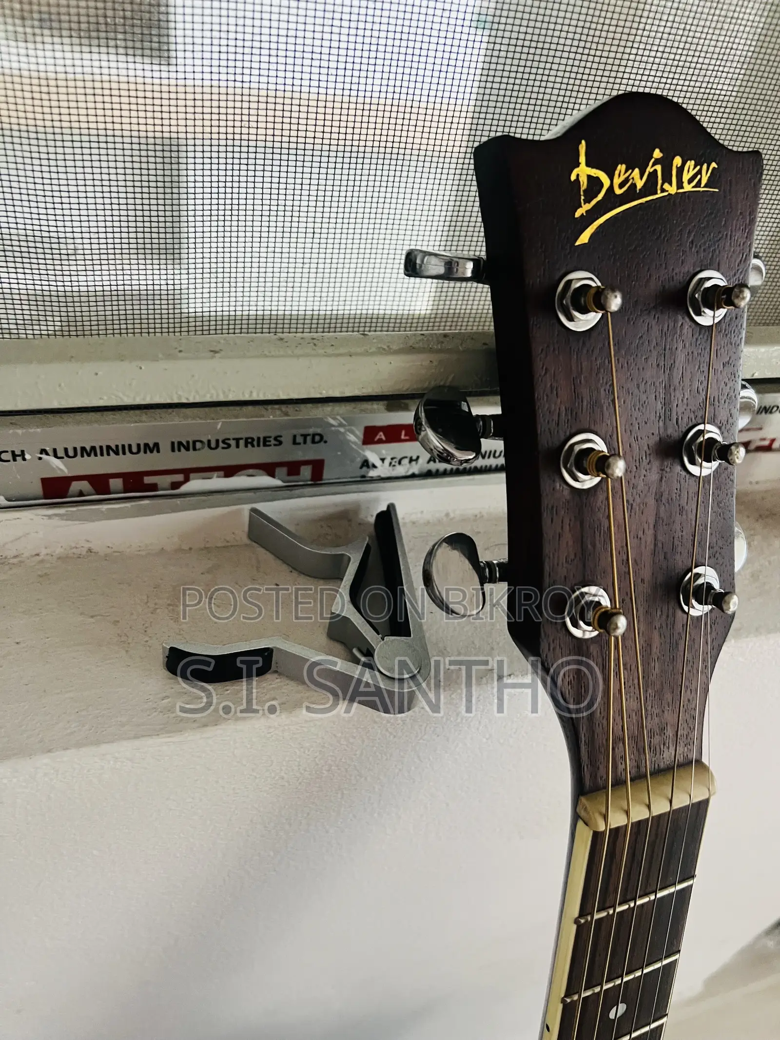Deviser Guiter
