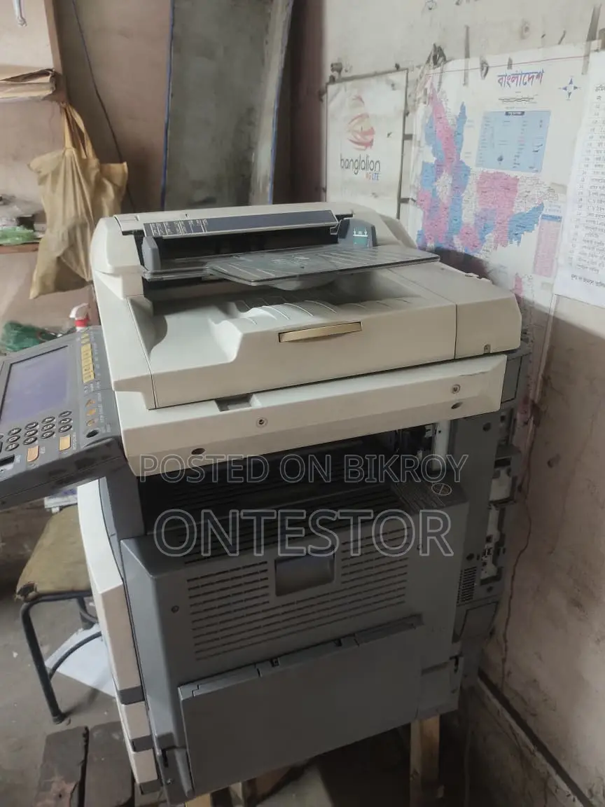 Urgent Sell - Toshiba eStudio453 Heavy Duty Photocopy Machine