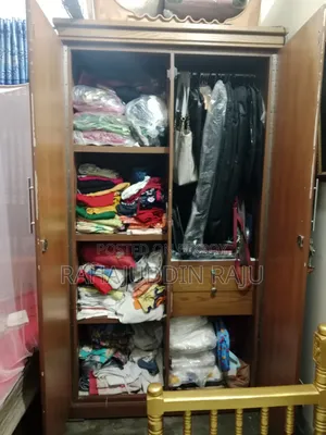 Used Board Almirah