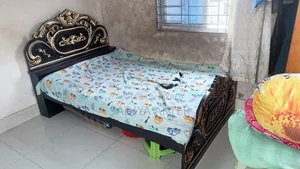 সেগুন কাঠের খাট