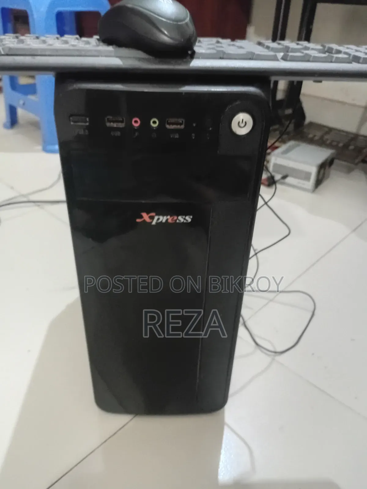 Desktop Computer Gigabyte GB-BKi5HA-7200 4GB Intel Core I3 HDD 500GB