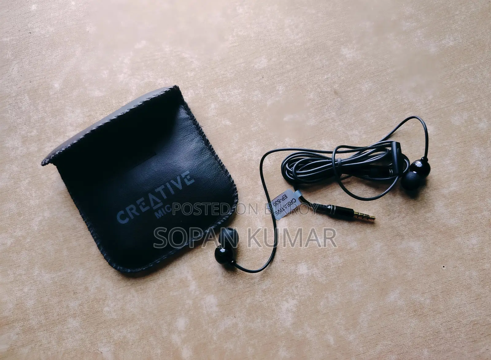 Creative MC Earphone's