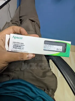 Apacer 4GB DDR4 2400 Bus