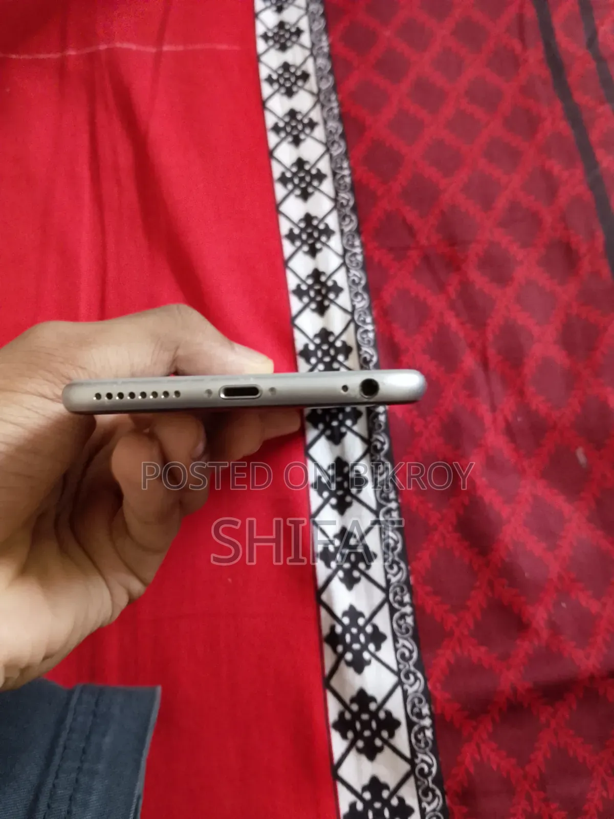 অ্যাপল আইফোন ৬এস প্লাস ১২৮ জিবি গ্রে