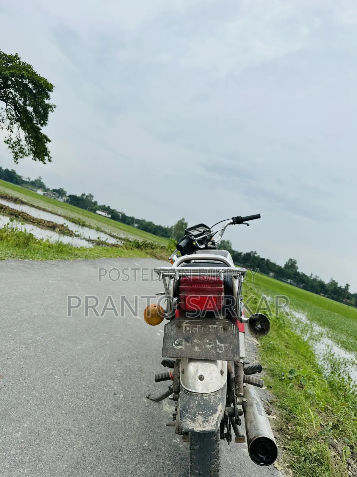 Hero Dawn 100 2025 Red