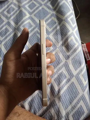 Apple iPhone 13 128 GB White