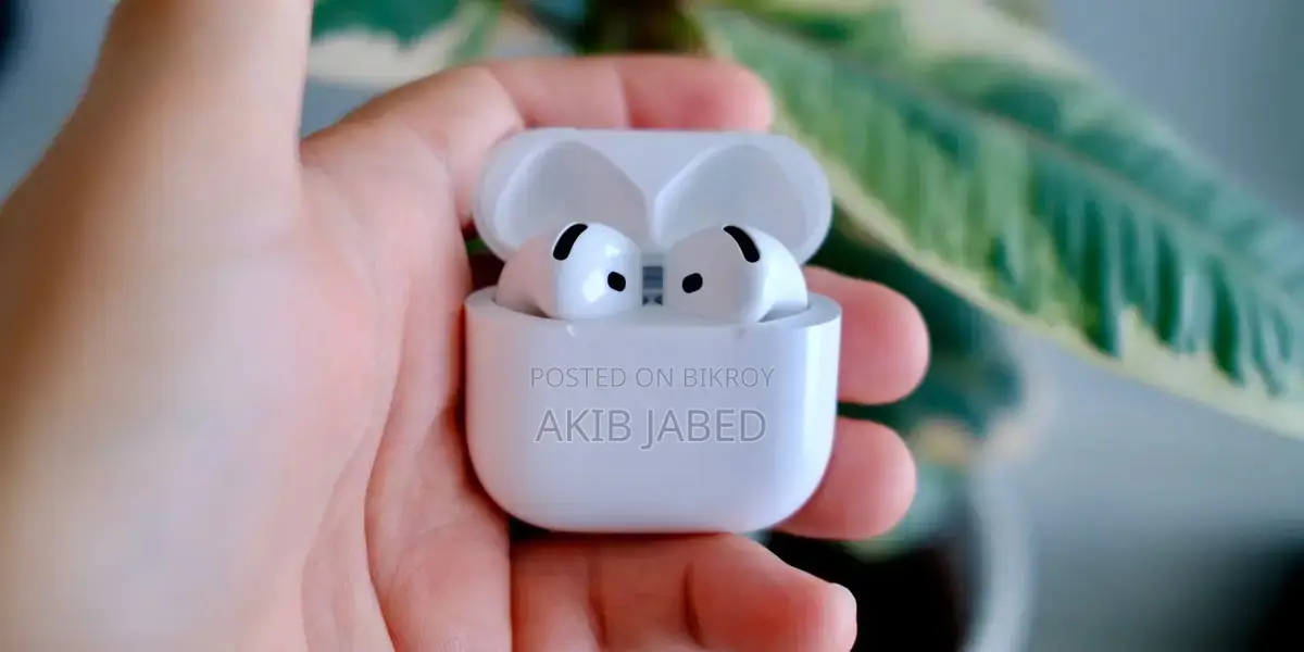 Original Apple AirPods 4 ANC