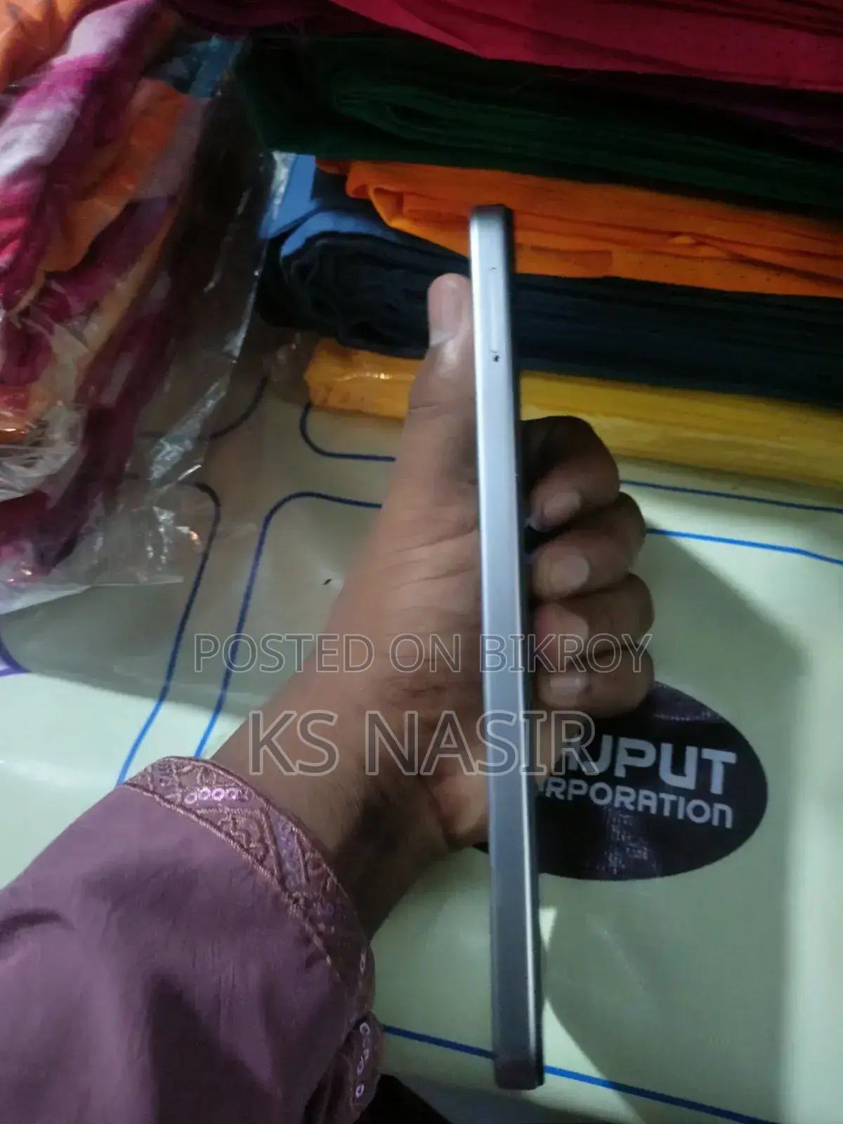 নতুন টেকনো স্পার্ক গো ৬৪ জিবি সিলভার