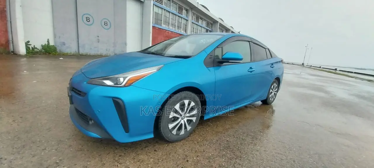 Toyota Prius 2021 Blue