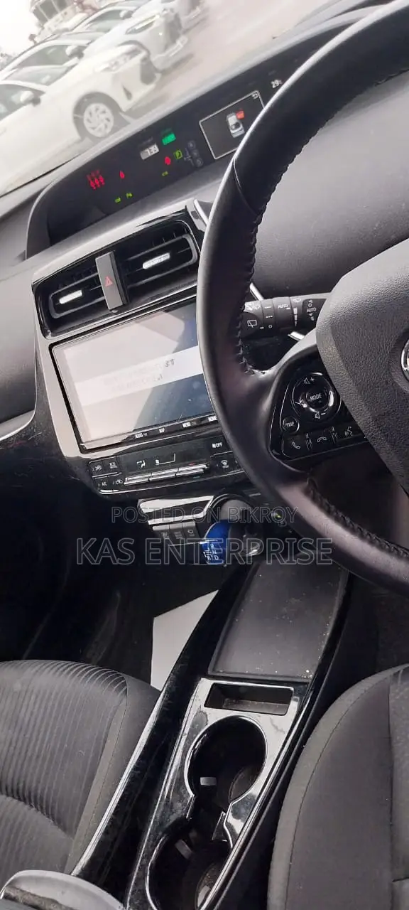 Toyota Prius 2021 Blue