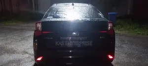 টয়োটা প্রিয়াস ২০২১ ব্ল্যাক