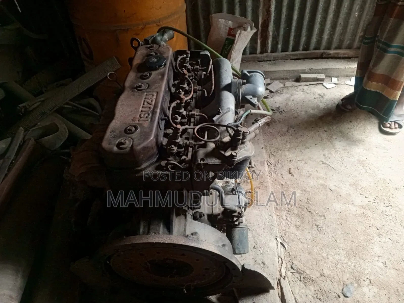 Isuzu 4- সিলিন্ডার ইঞ্জিন বিক্রি করা হবে
