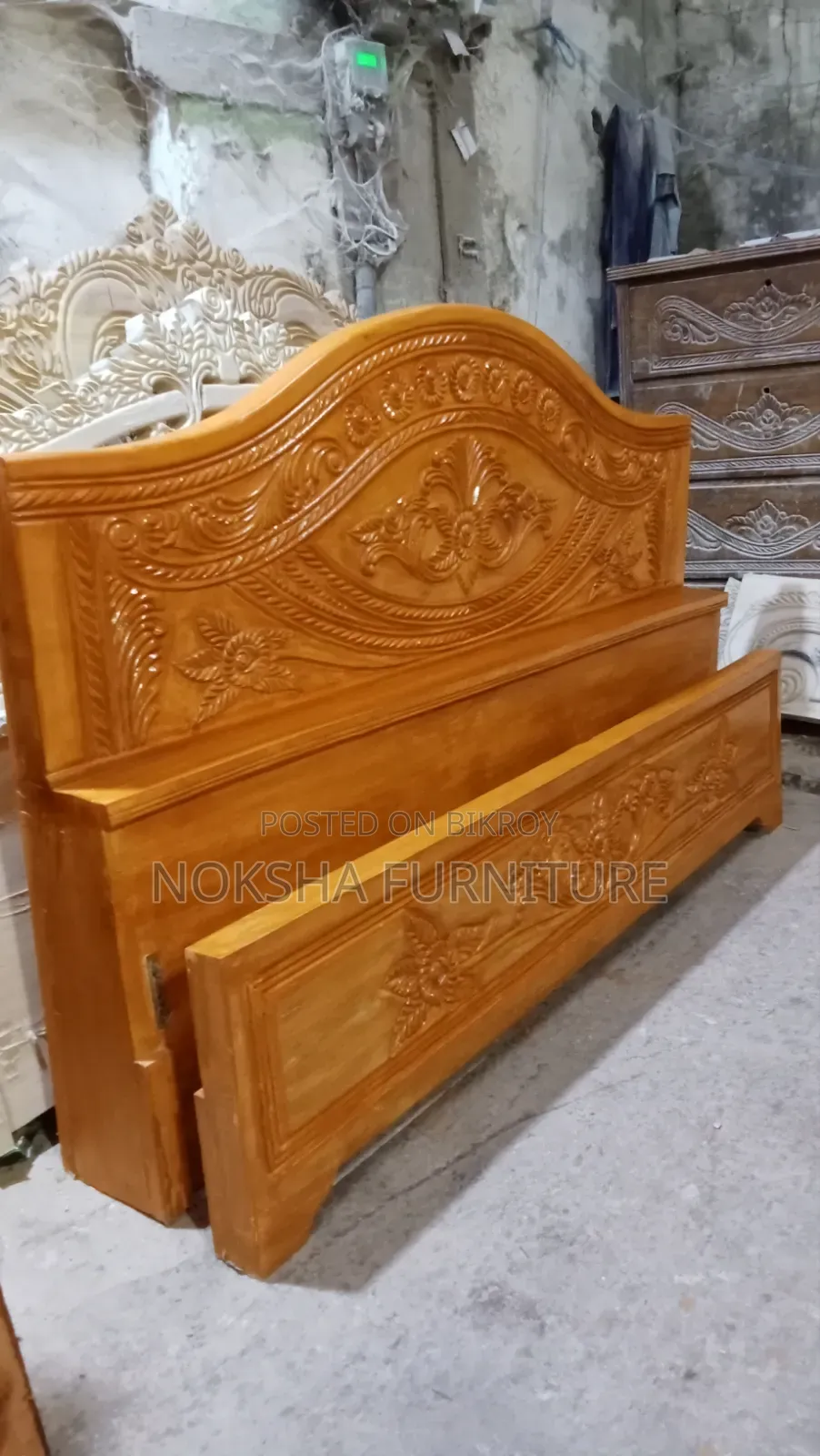 আকাশী কাঠের আড়াই ইঞ্চি সলিট কাঠ দিয়ে তৈরি