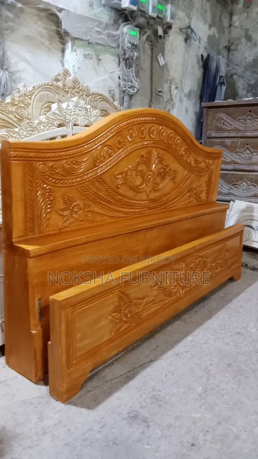 আকাশী কাঠের আড়াই ইঞ্চি সলিট কাঠ দিয়ে তৈরি