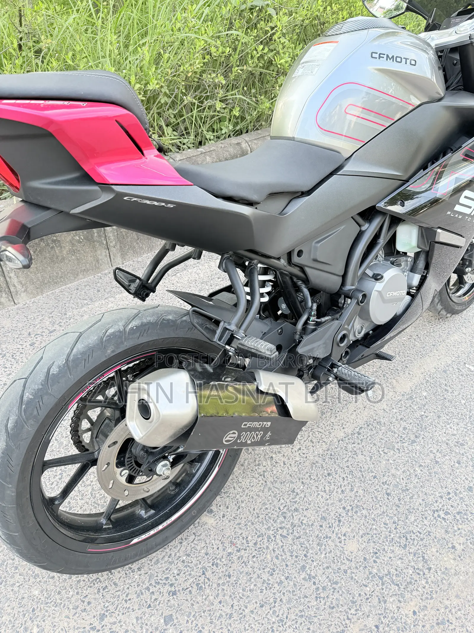 CFMoto 300SR 2026 Black