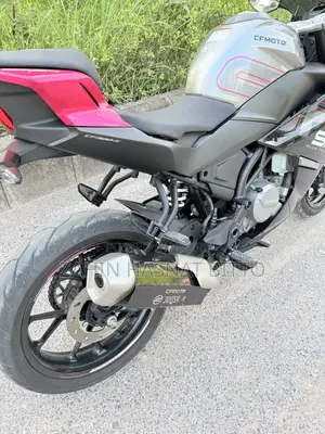 CFMoto 300SR 2026 Black