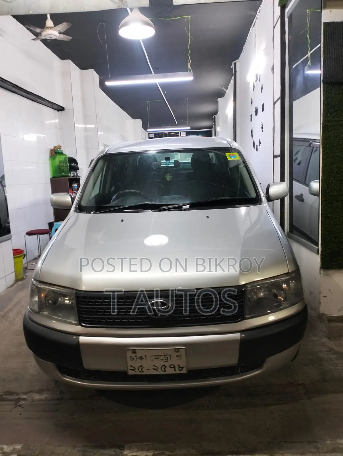 Toyota Probox 2004 Silver