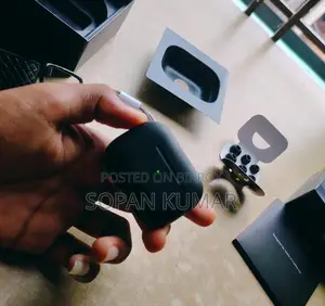Apple AirPods Pro 2nd Generation. NFC