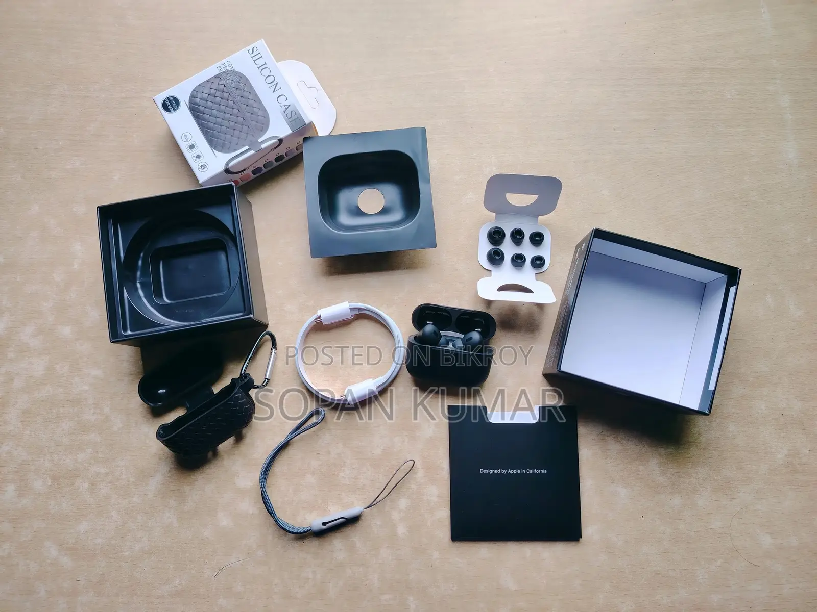 Apple AirPods Pro 2nd Generation. NFC
