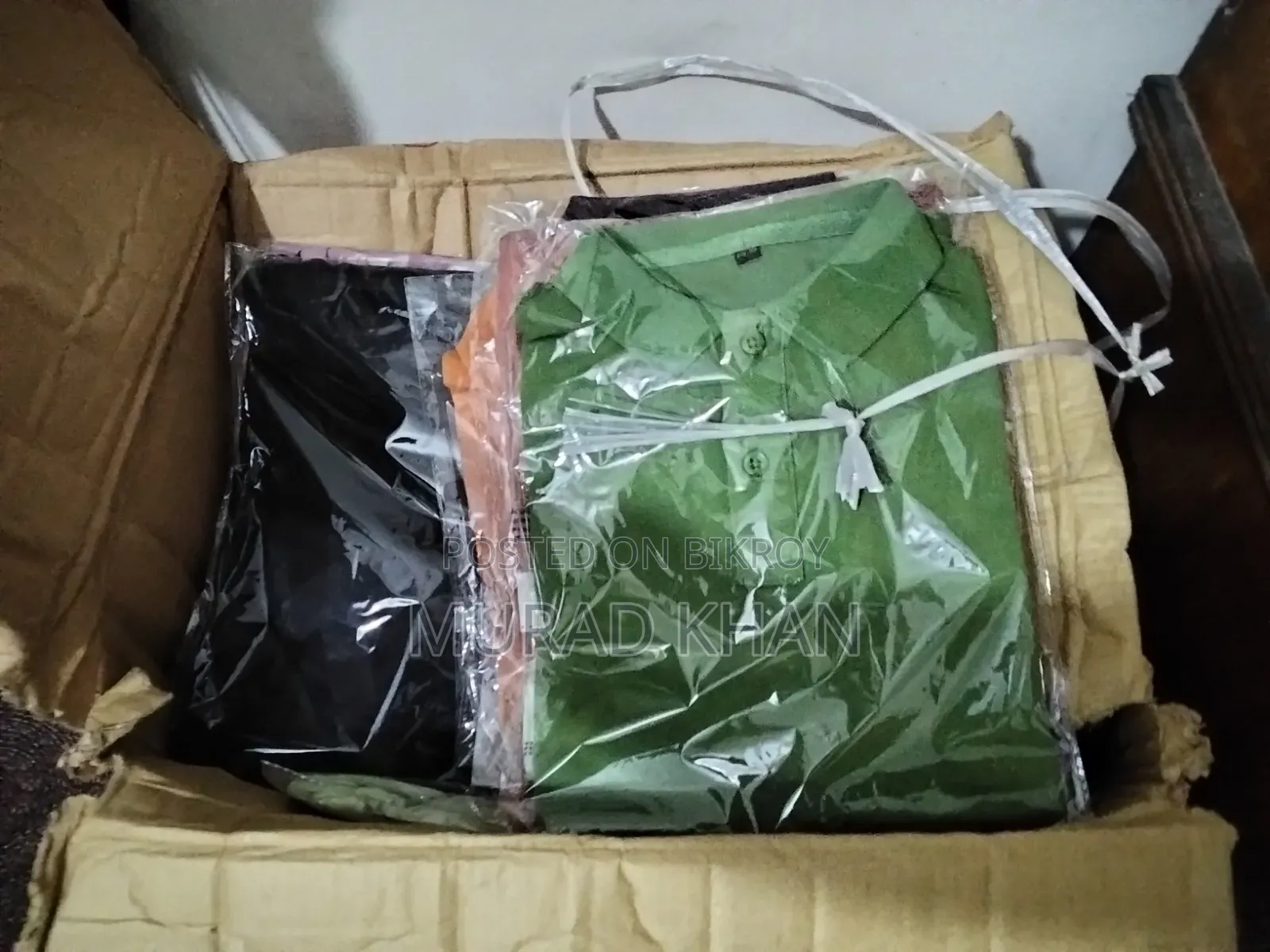 Local Round Neck T-shirt, Polo Shirt 100 Pieces