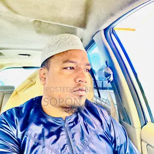 I am a professional driver, I am looking for a driving job.