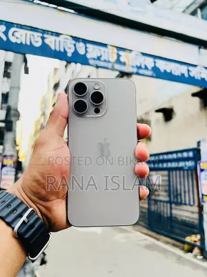 Apple iPhone 15 Pro Max 256 GB Silver