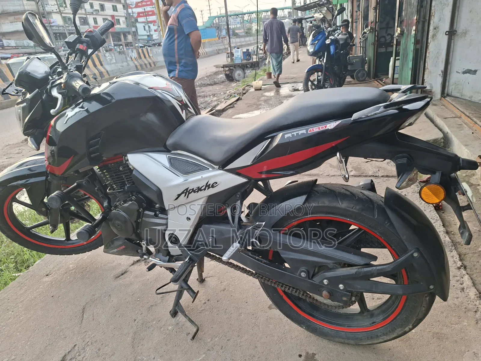 TVS Apache RTR 160 4V 2018 Black