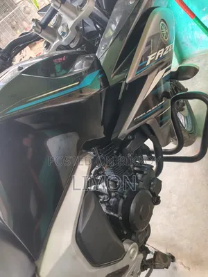 Yamaha 2019 Black