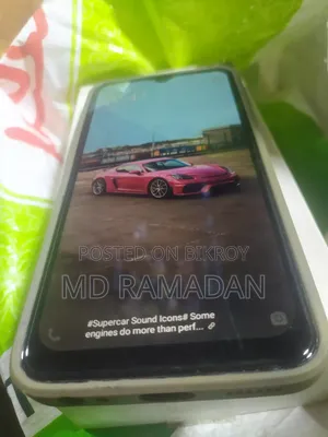 Vivo Y11 32 GB Blue